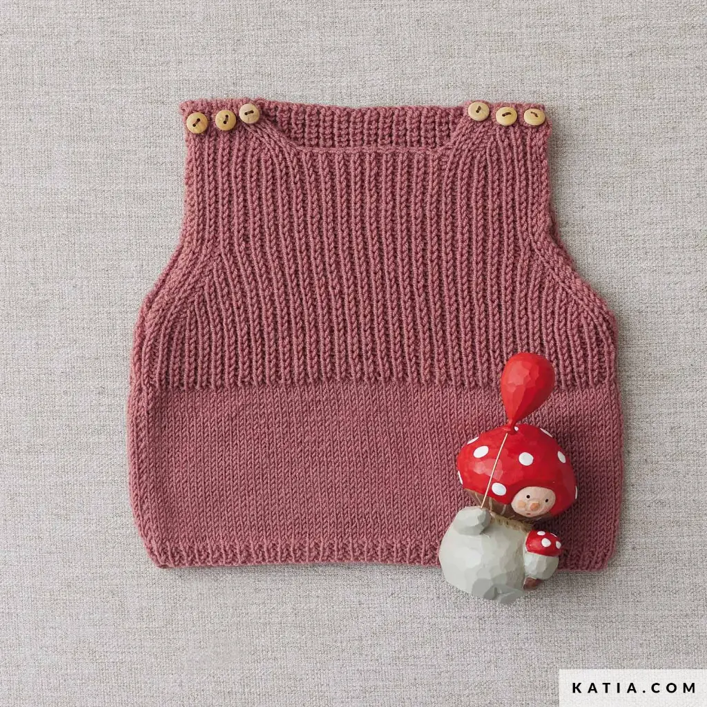 patron-tejer-punto-ganchillo-bebe-chaleco-otono-invierno-katia-7920-28-g.webp