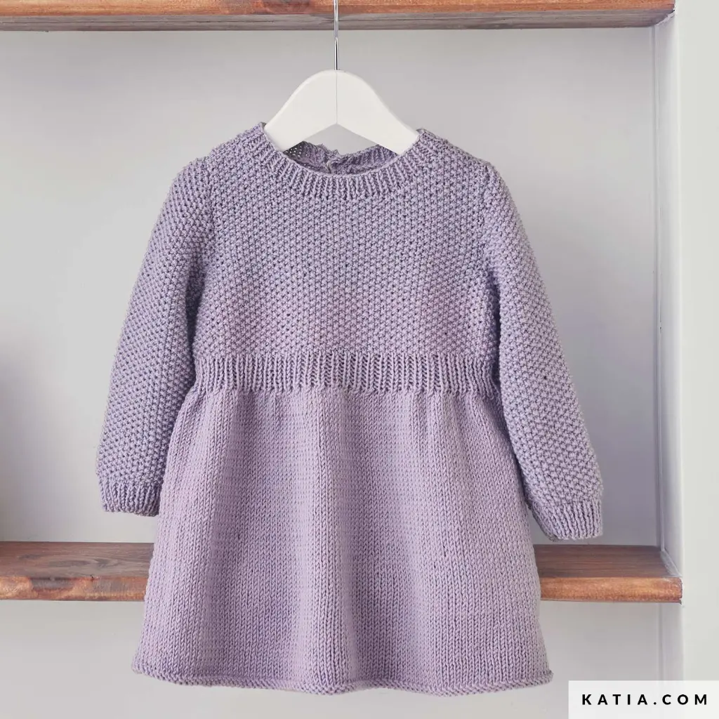 patron-tejer-punto-ganchillo-bebe-vestido-otono-invierno-katia-7920-22-01-g.webp
