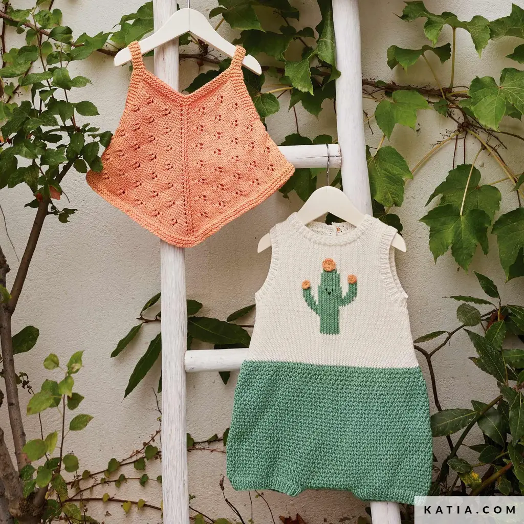 patron-tejer-punto-ganchillo-bebe-top-primavera-verano-katia-7900-27-01-g.webp