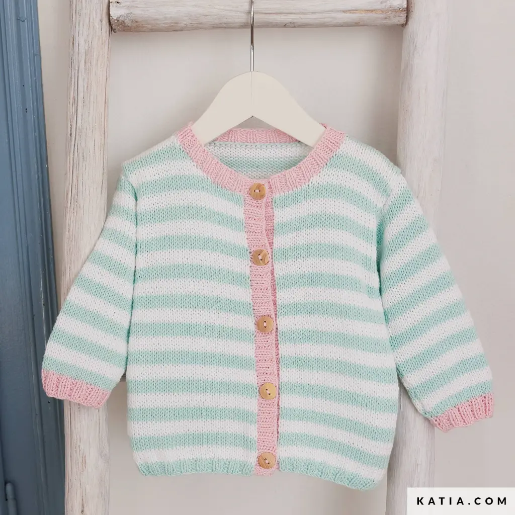 patron-tejer-punto-ganchillo-bebe-jersey-primavera-verano-katia-7900-7-g.webp