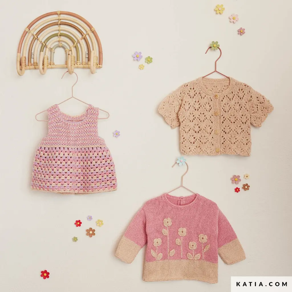 patron-tejer-punto-ganchillo-bebe-chaqueta-primavera-verano-katia-7900-16-01-g.webp