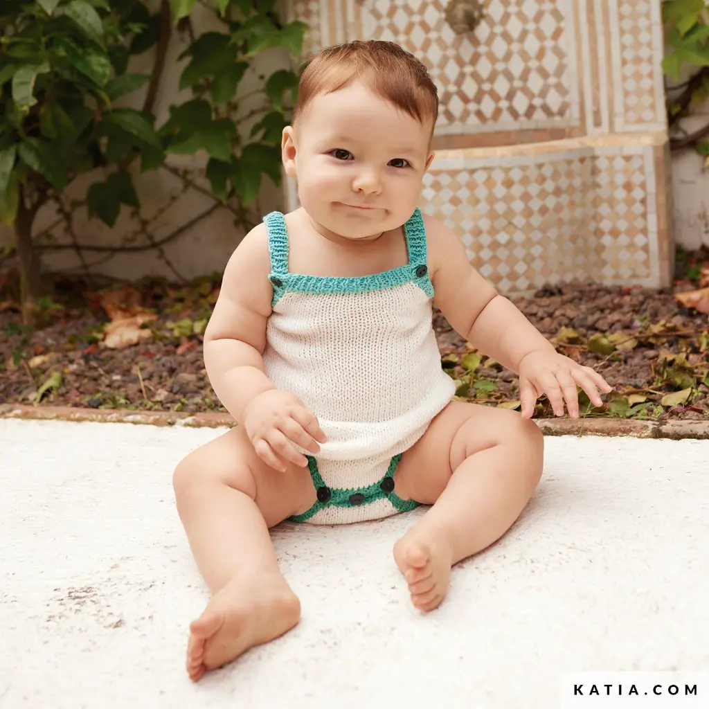 patron-tejer-punto-ganchillo-bebe-ranita-primavera-verano-katia-7900-25-g.webp