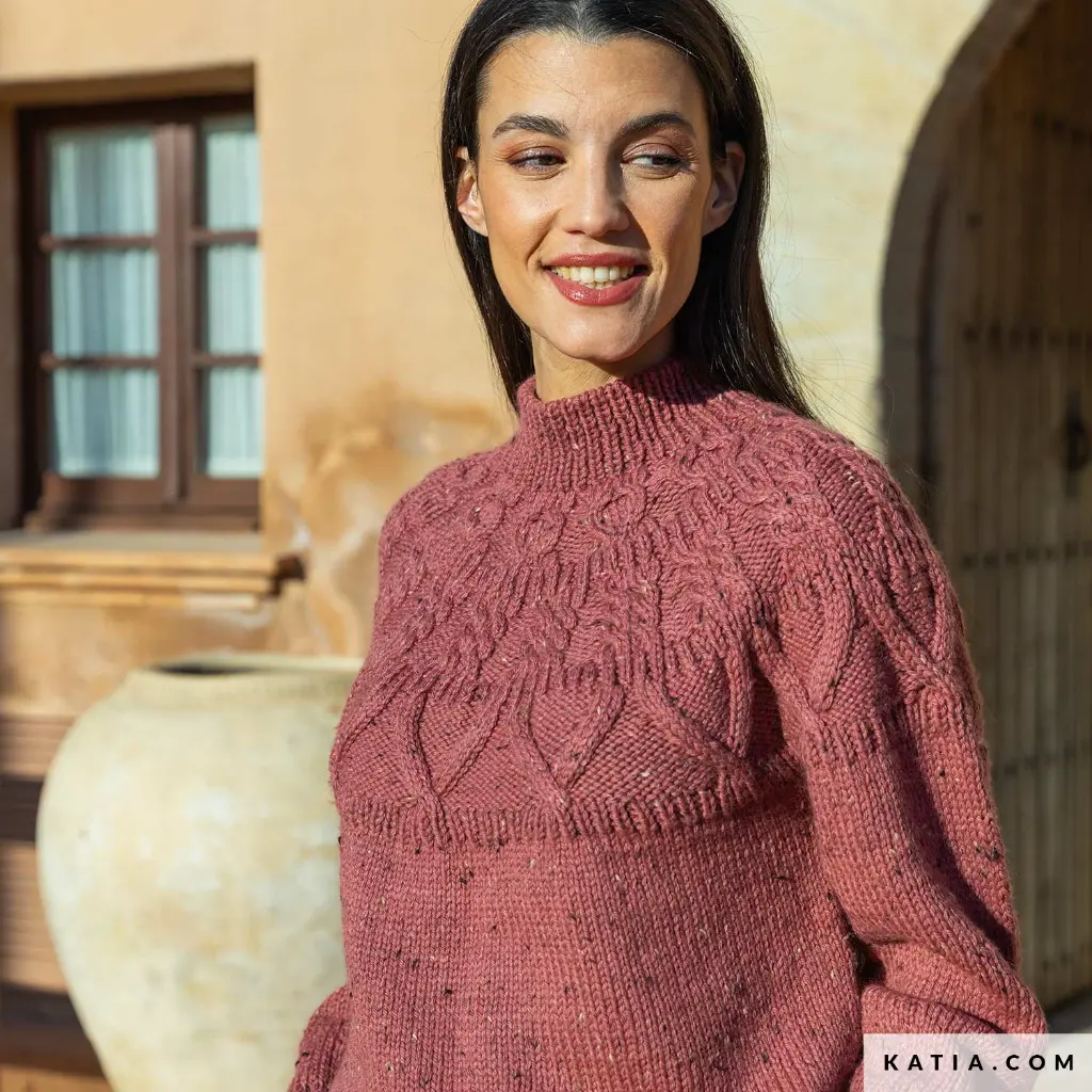 patron-tejer-punto-ganchillo-mujer-jersey-otono-invierno-katia-6343-36-01-g.webp