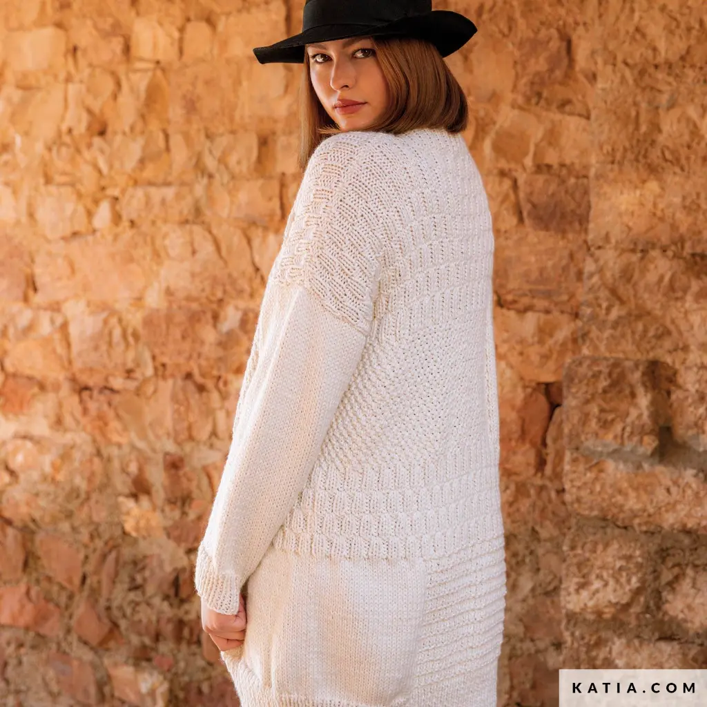 patron-tejer-punto-ganchillo-mujer-chaqueta-otono-invierno-katia-6343-25-02-g.webp