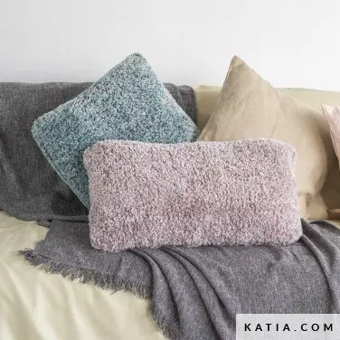 patron-tejer-punto-ganchillo-hogar-cojin-otono-invierno-katia-8034-488-p.webp