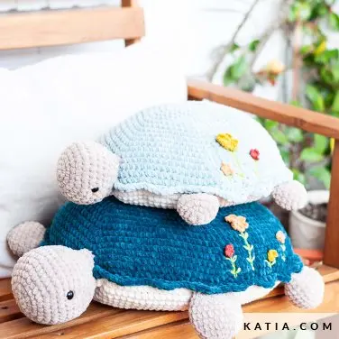 patron-tejer-punto-ganchillo-hogar-amigurumi-otono-invierno-katia-5031-5-p.webp