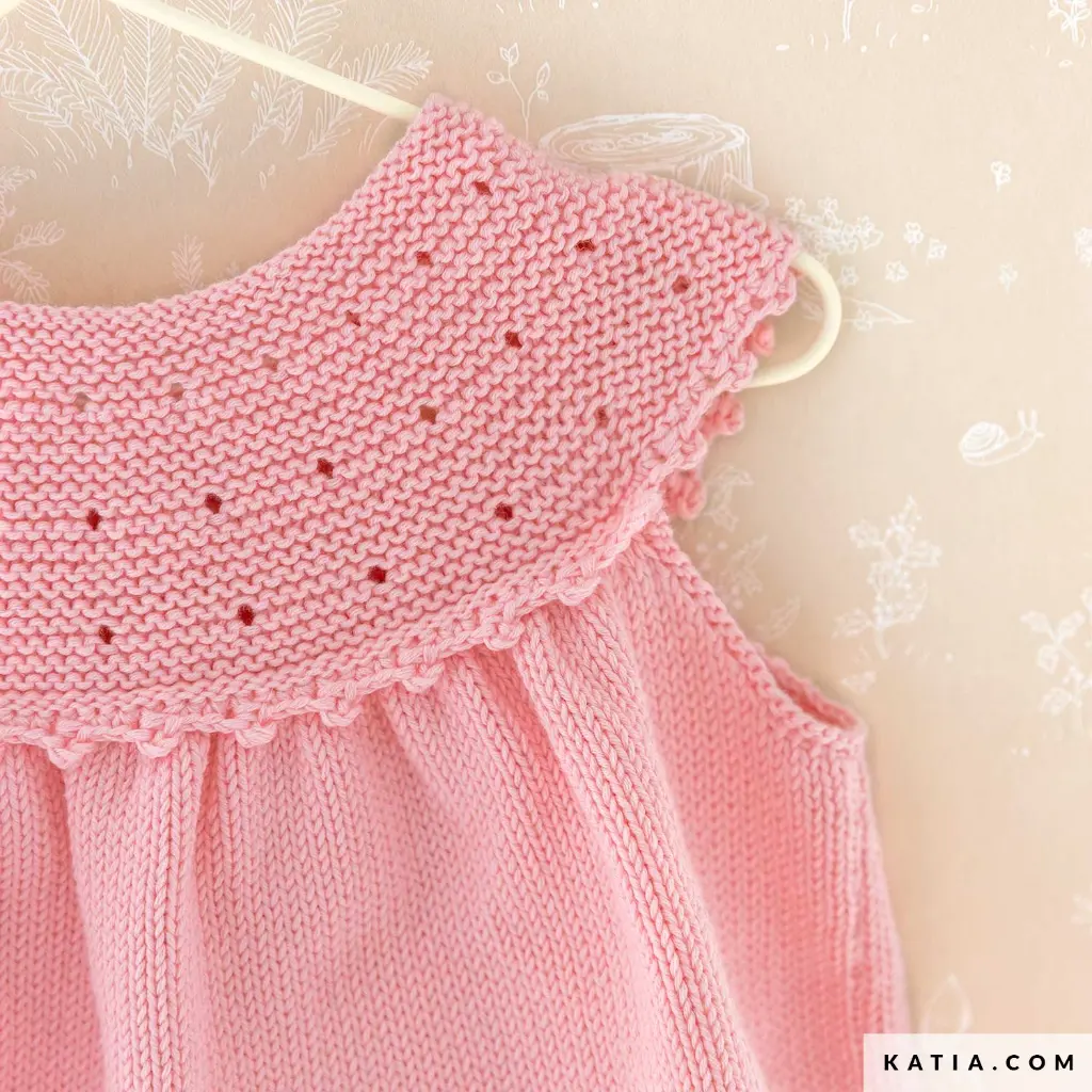 patron-tejer-punto-ganchillo-bebe-conjunto-primavera-verano-katia-7955-69-04-g.webp